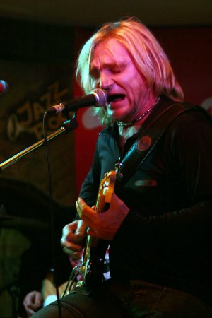 Fender Party: � �������, �� �� � �����