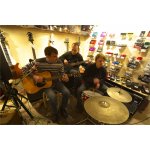 Viva Guitar House!