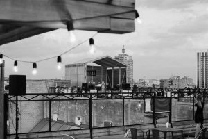 ���� �Roof�