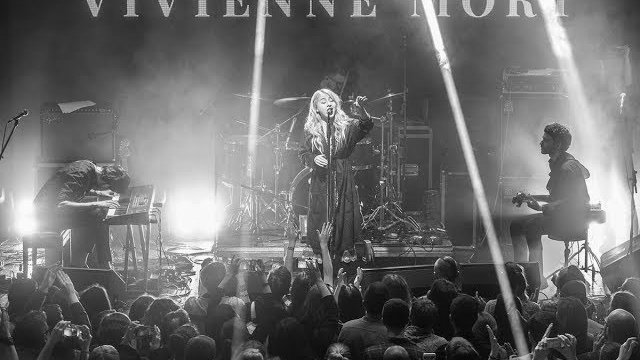 ���� [Live in Atlas]